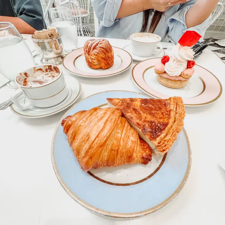 Ladurée Beverly Hills CA Beverly Hills