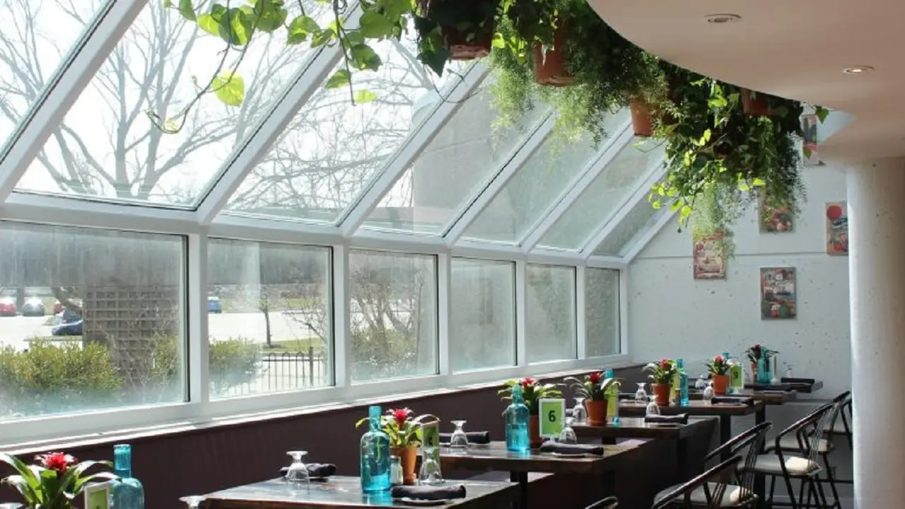 Greenhouse Café - Royal Botanical Gardens, Burlington, ON