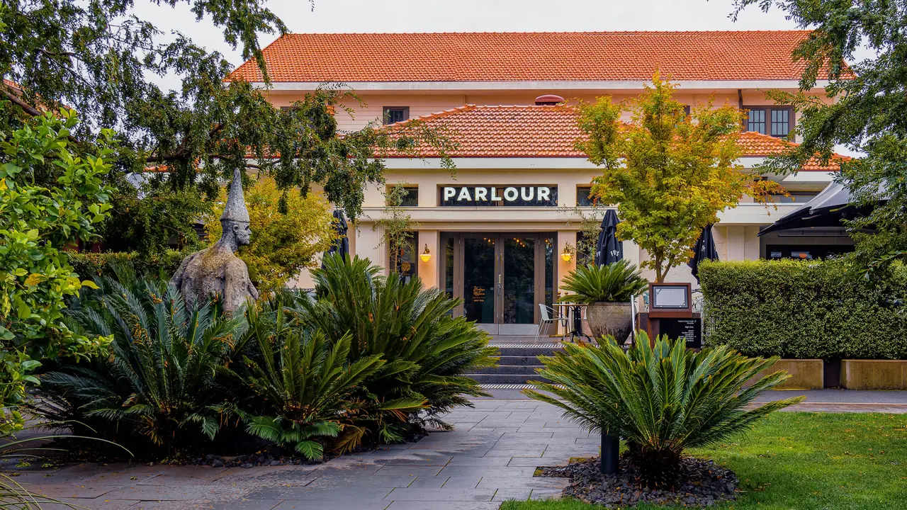 Parlour Wine Room & High Jinks Cocktails，AU-ACTCanberra