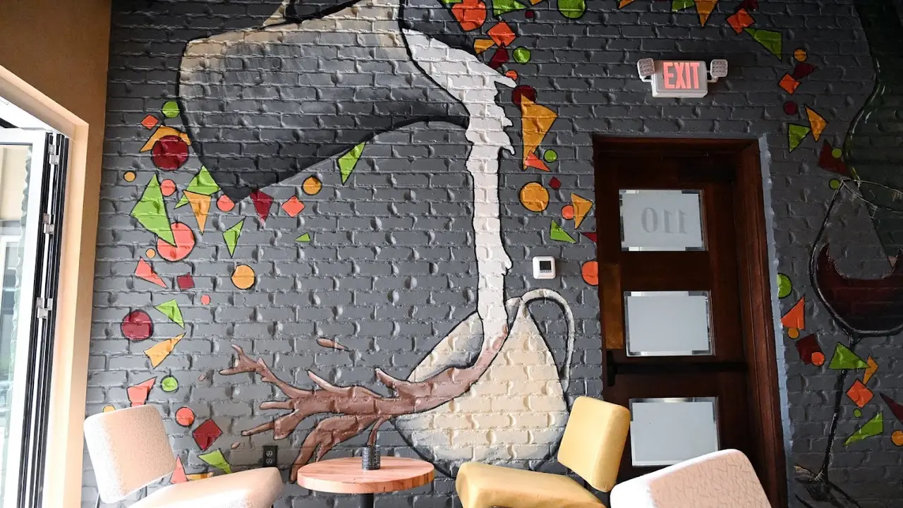 Vibe Cafe And Wine Bar, Charlotte, NC