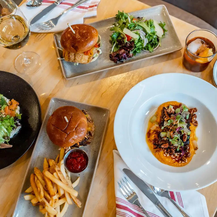 Farm to table, sandwiches to salads - Red Roost Tavern, Cincinnati, OH