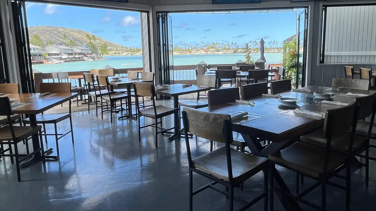 Liko's Tap & Table, Honolulu, HI