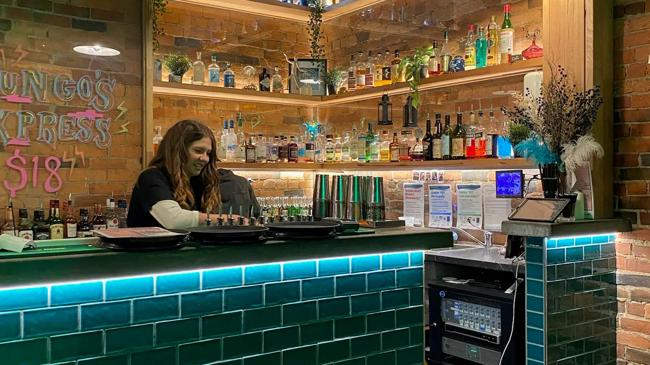 Don Mungo's, Bright, AU-VIC
