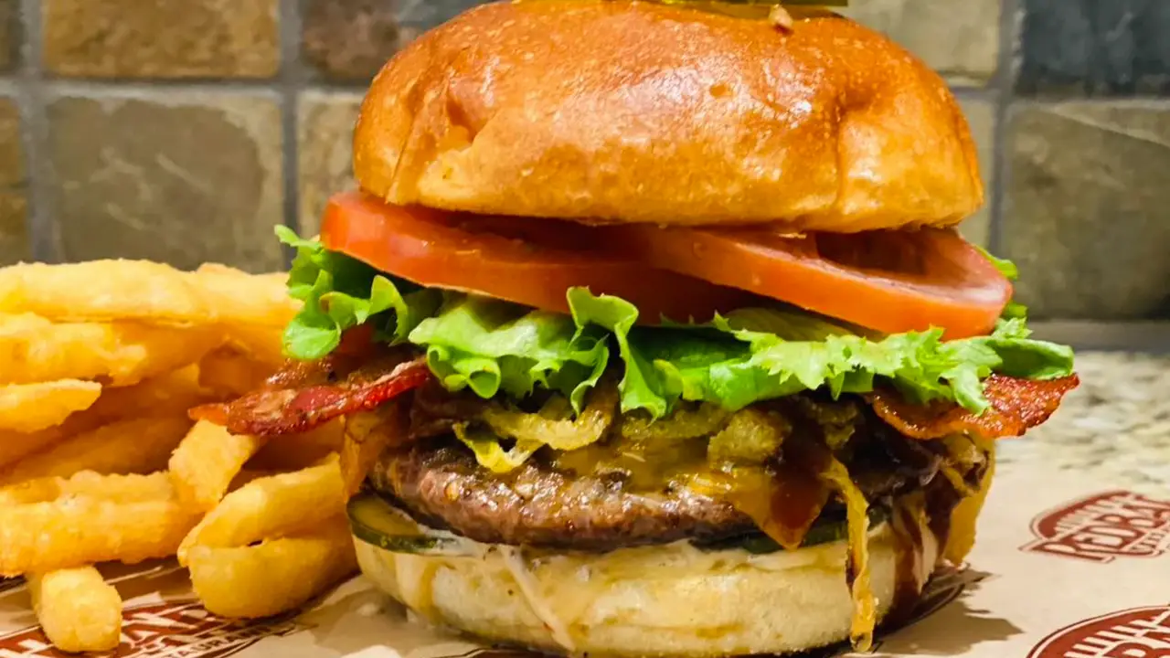 The Red Barn Family Restaurant & Dano's Lounge, Moosomin, SK