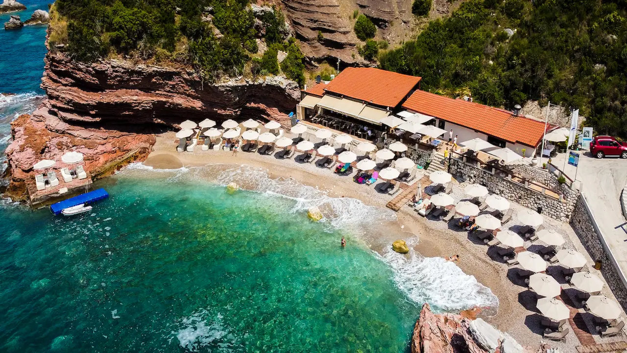 Galija Beach Restaurant & Lounge, Sveti Stefan, Budva Municipality