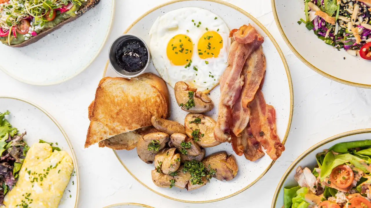 Farm to Table Lunch, Breakfast, and Brunch - Farmer & The Seahorse, San Diego, CA