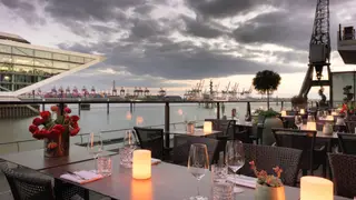 Foto von am kai | restaurant.seafood.drinks.elbblick Restaurant