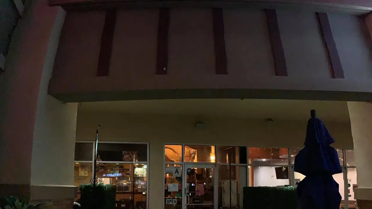 Con Amore, Corona, CA