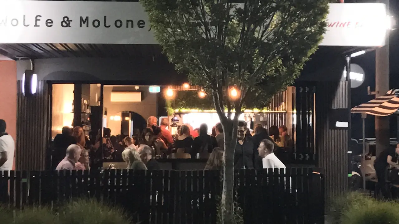 Wolfe & Molone, Bentleigh, AU-VIC