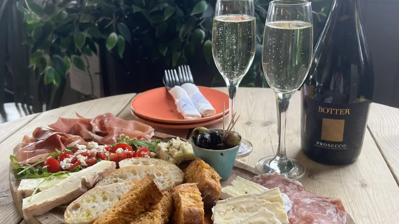 Buonissima Aperitivo Bar, Nottingham, Derbyshire