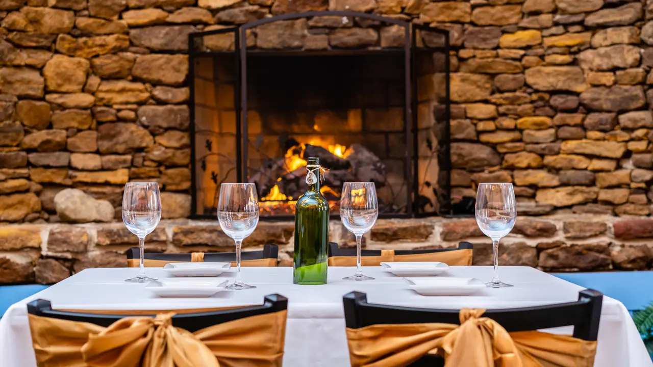Upscale dining, seafood, steaks, chops - OB's Prime Seafood & Chops, Annapolis, MD