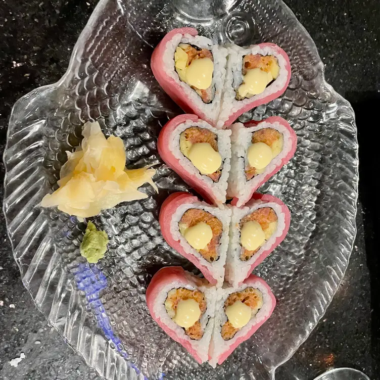 Tomo Hibachi & Sushi Restaurant and Lounge, Cleveland, OH