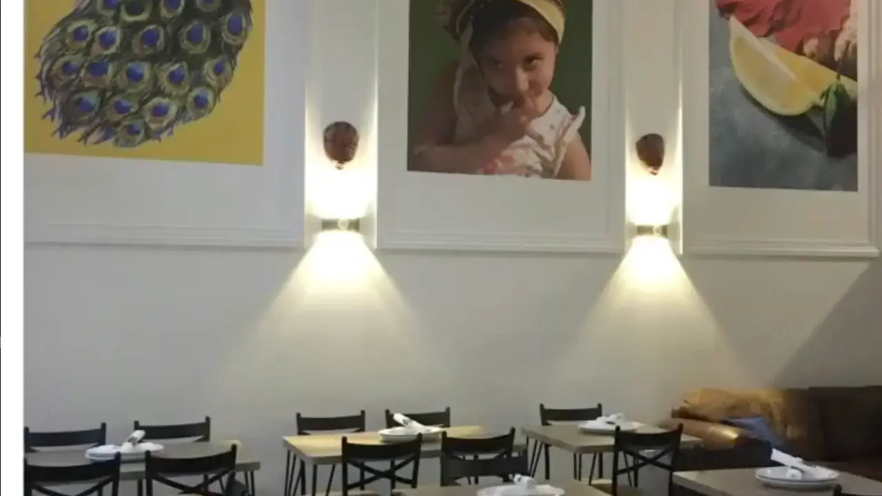FIWE Restaurant & Lounge, West Palm Beach, FL