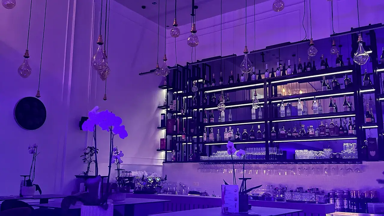 SquareOne Experience Bar & Restaurant, Zagreb, Grad Zagreb