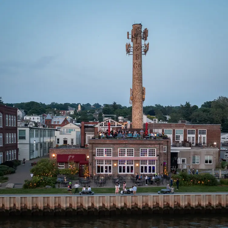 Red Hat on the River, Irvington, NY