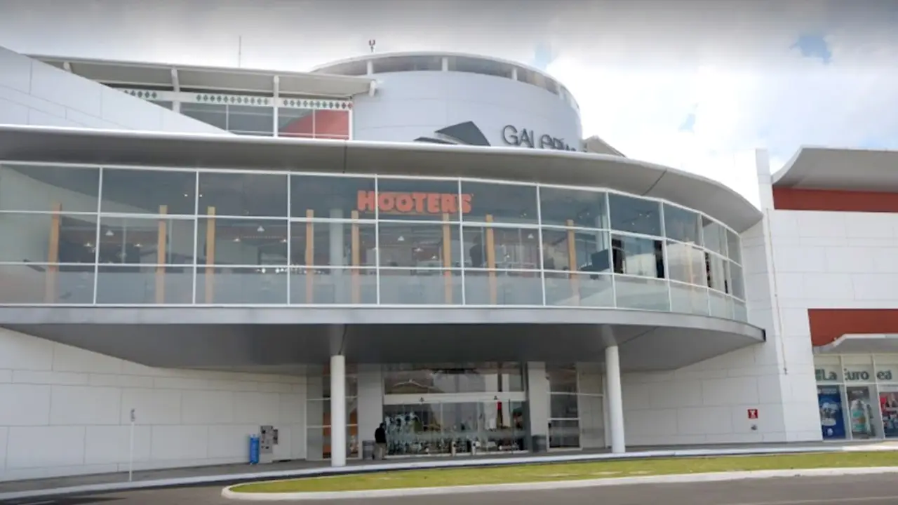 Hooters - Atizapan, Ciudad López Mateos, MEX