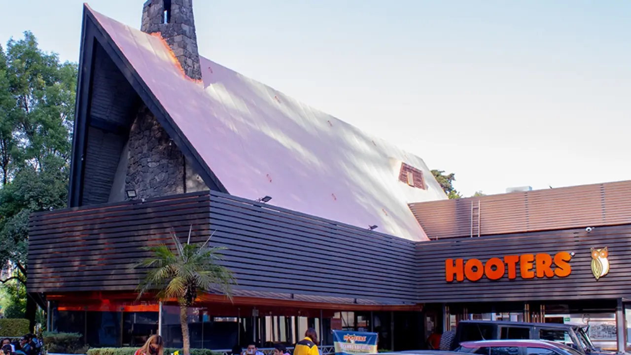 Hooters - Insurgentes, Ciudad de México, CDMX