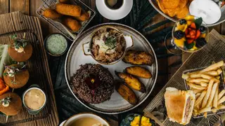 Una foto del restaurante El Puro Cuban Restaurant