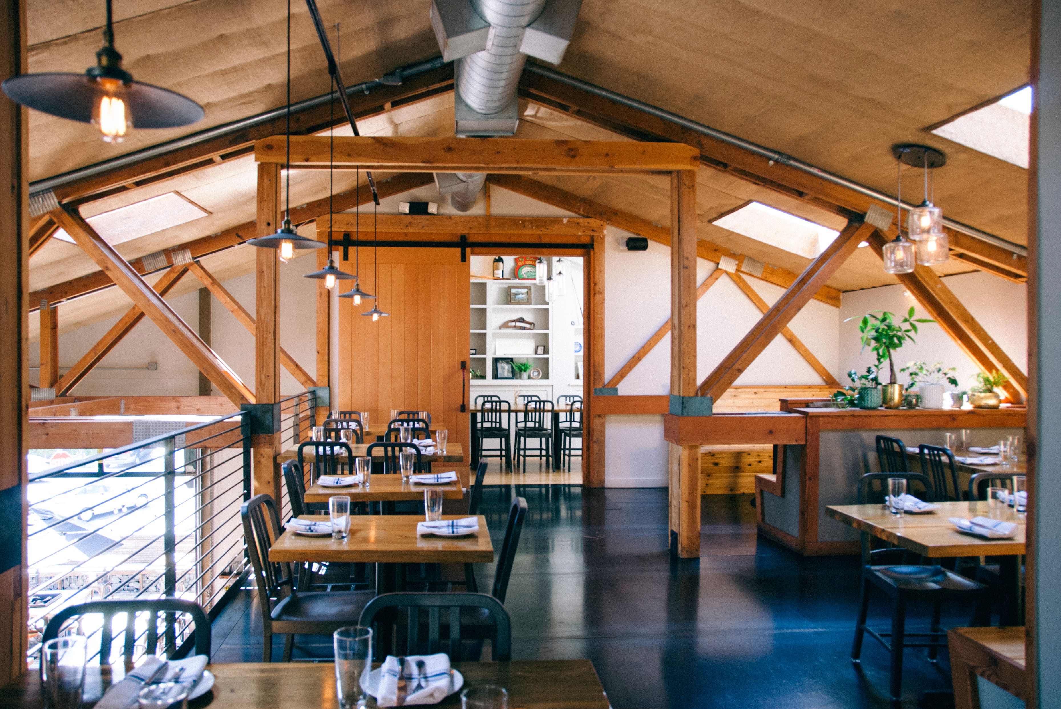 RockCreek Seafood & Spirits - Seattle interior