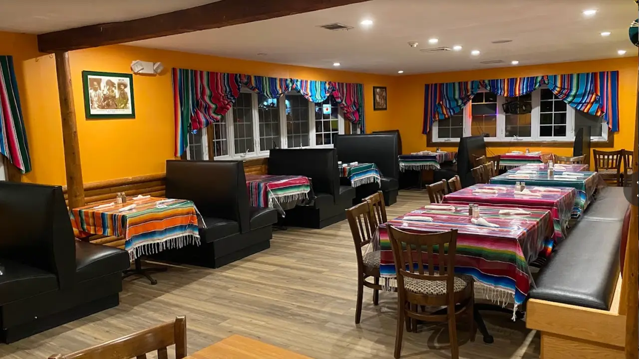 El Compa - Madison, Madison, CT