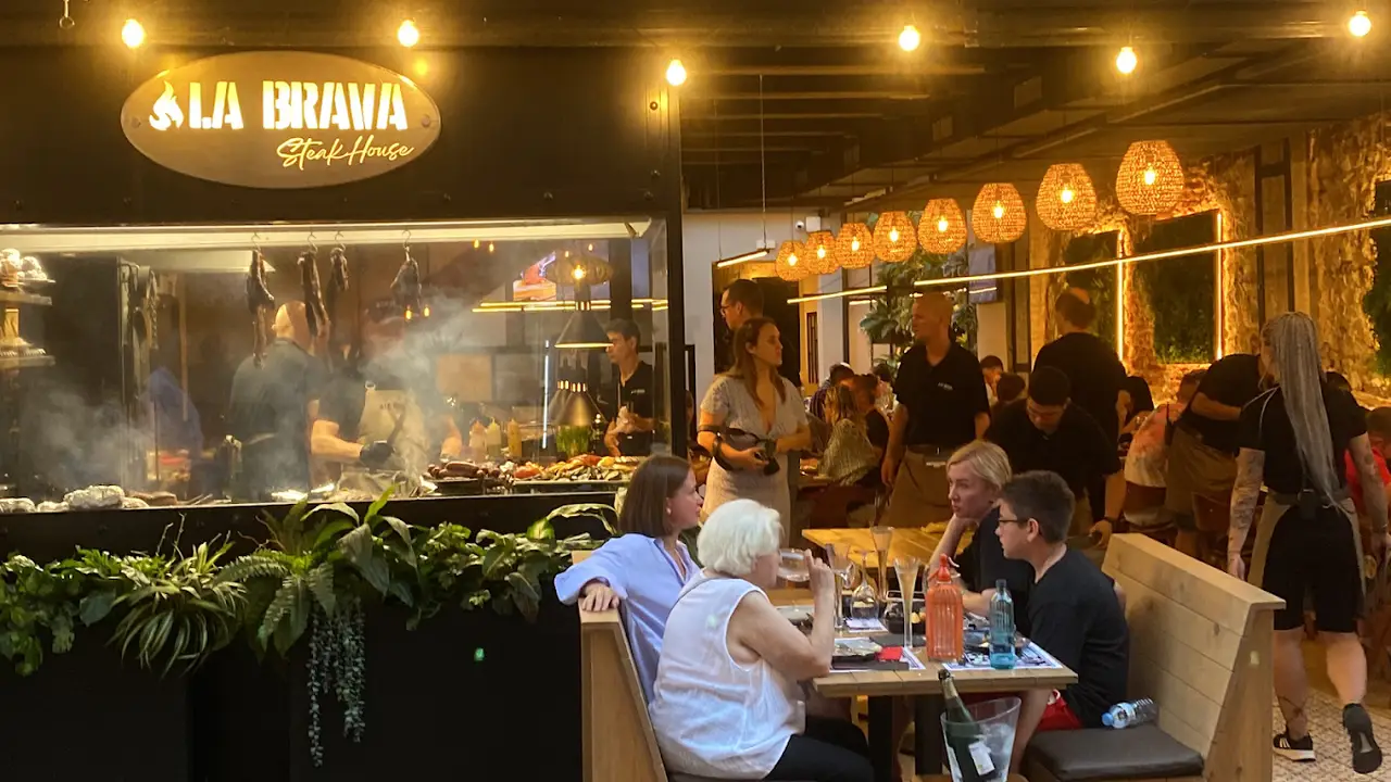 LA BRAVA STEAK HOUSE, Lloret de Mar, CT