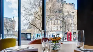 A photo of Metro at Apex Grassmarket restaurant