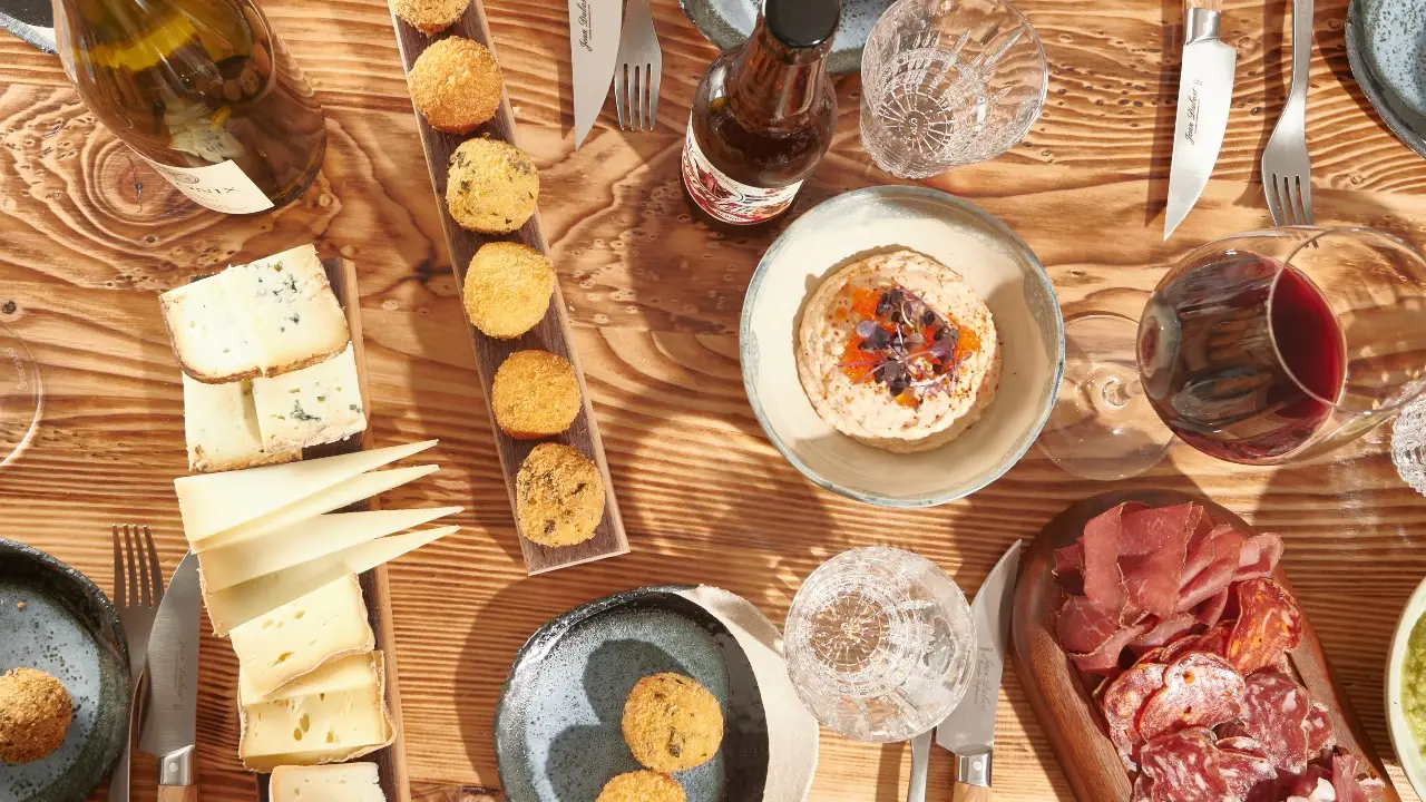 P'tit Deux comptoir de chefs, Paris, Ile-de-France