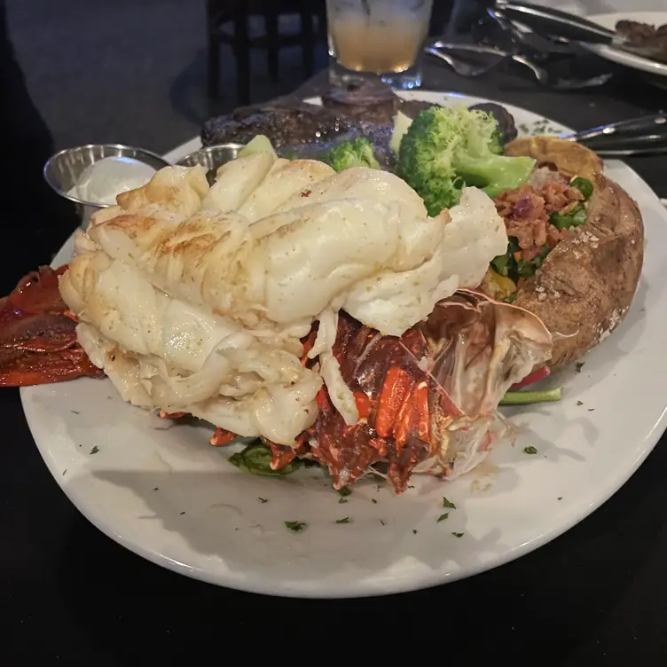Bluestone Steakhouse & Seafood, Tulsa, OK