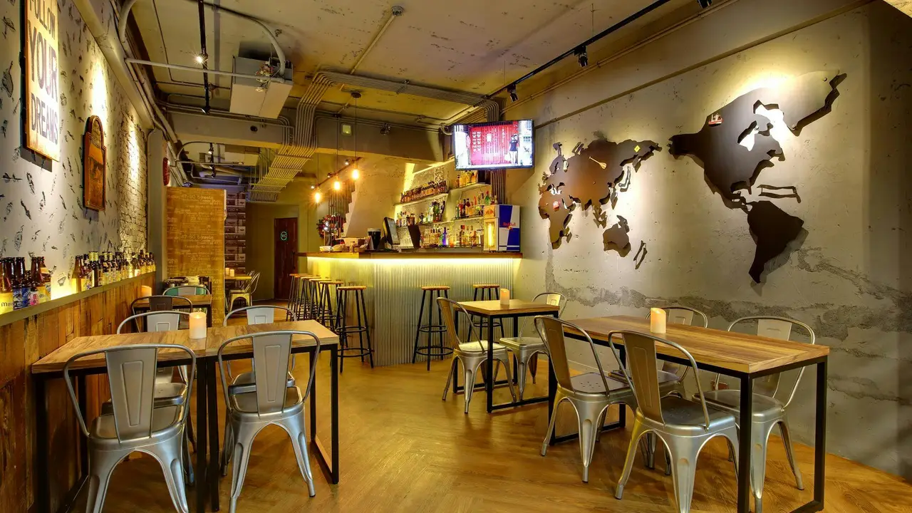 H&W RESTAURANT AND BAR, Xindian District, TPQ