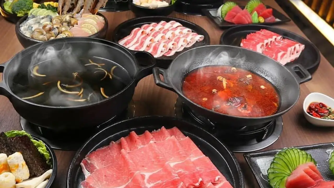 打狗霸。TAKAO1972 駁二店, Kaohsiung City, KHH