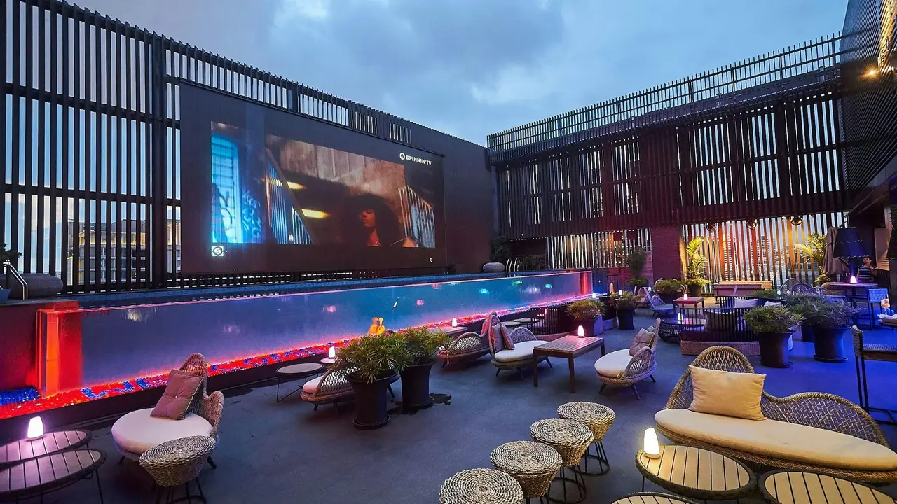 H2O HOTEL水京棧國際酒店 POOL吧, Kaohsiung City, KHH