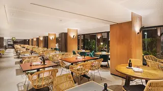 A photo of OBAL URBAN HOTEL restaurant