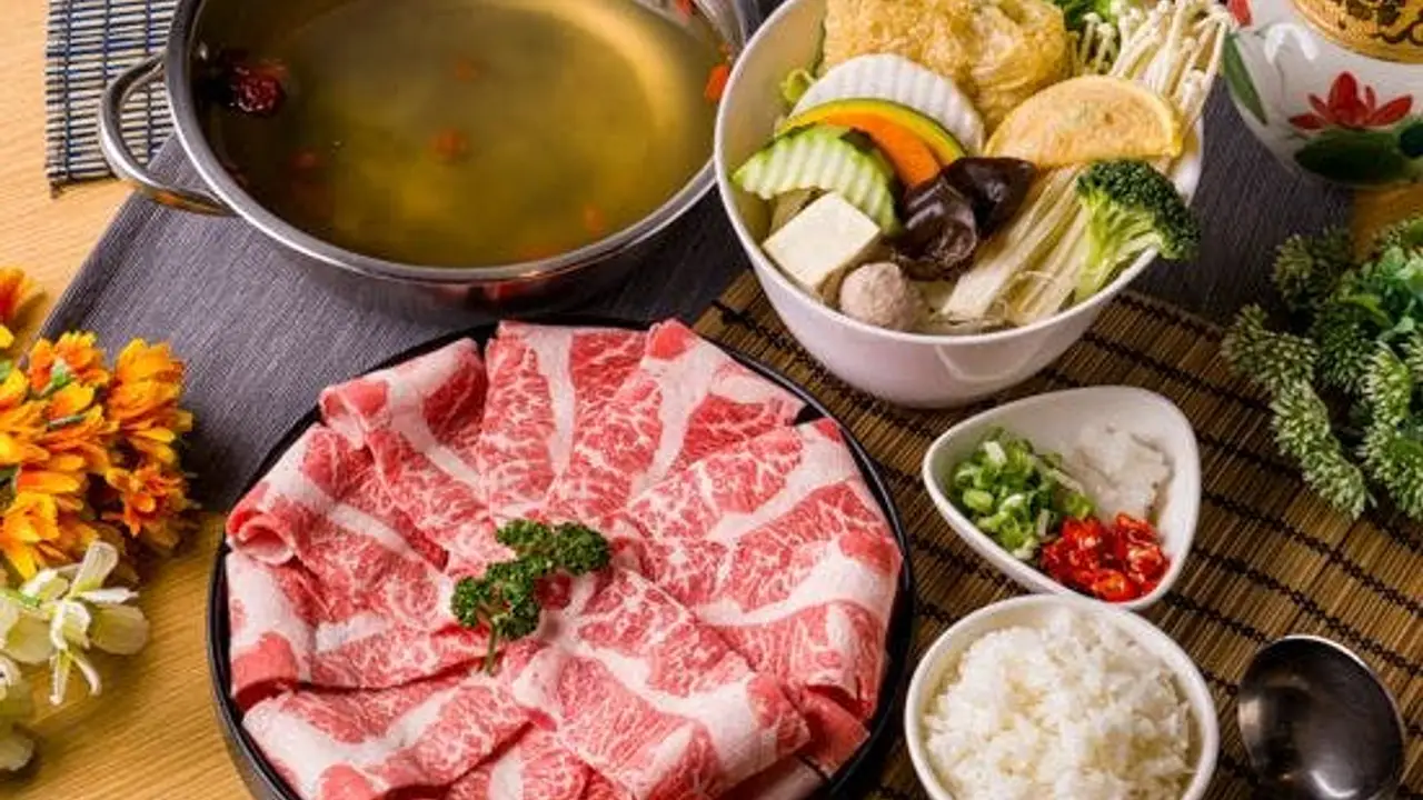 荖子鍋 PLUS 家樂福 天母店, Taipei City, 