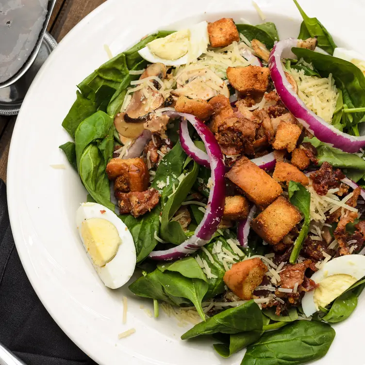 Spinach Salad - Fremin's Restaurant, Thibodaux, LA