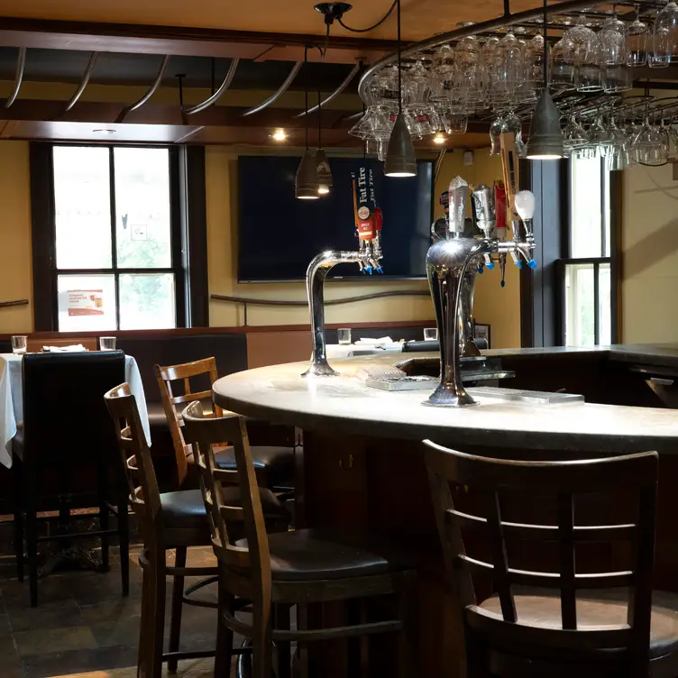 Bar - Ambiyan, Unionville, ON