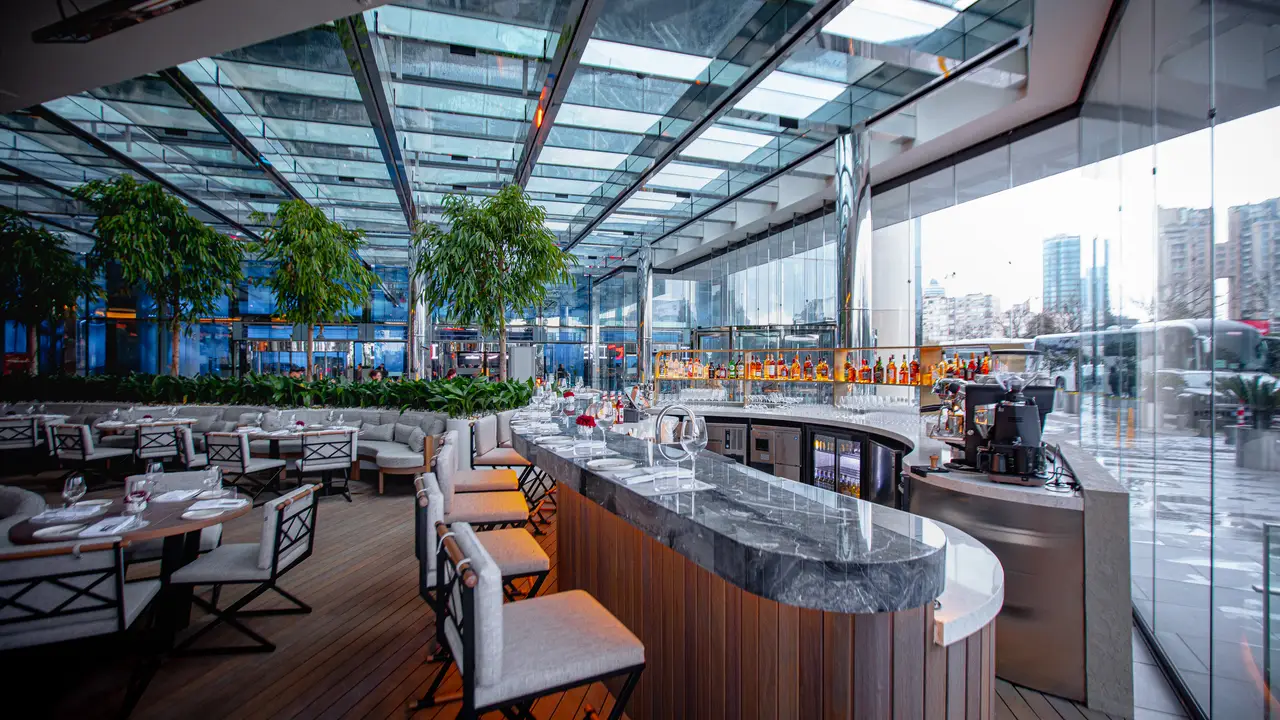 Masters' Signature Seafood Delights - Sakhalin İstanbul, İstanbul, Istanbul
