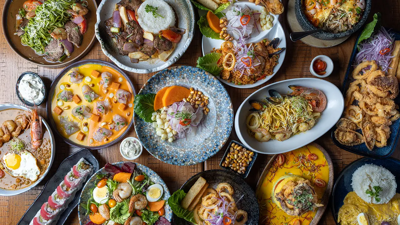 The Best Peruvian Cuisine Restaurant - 5 Esquinas Peruvian Restaurant, Miami Beach, FL