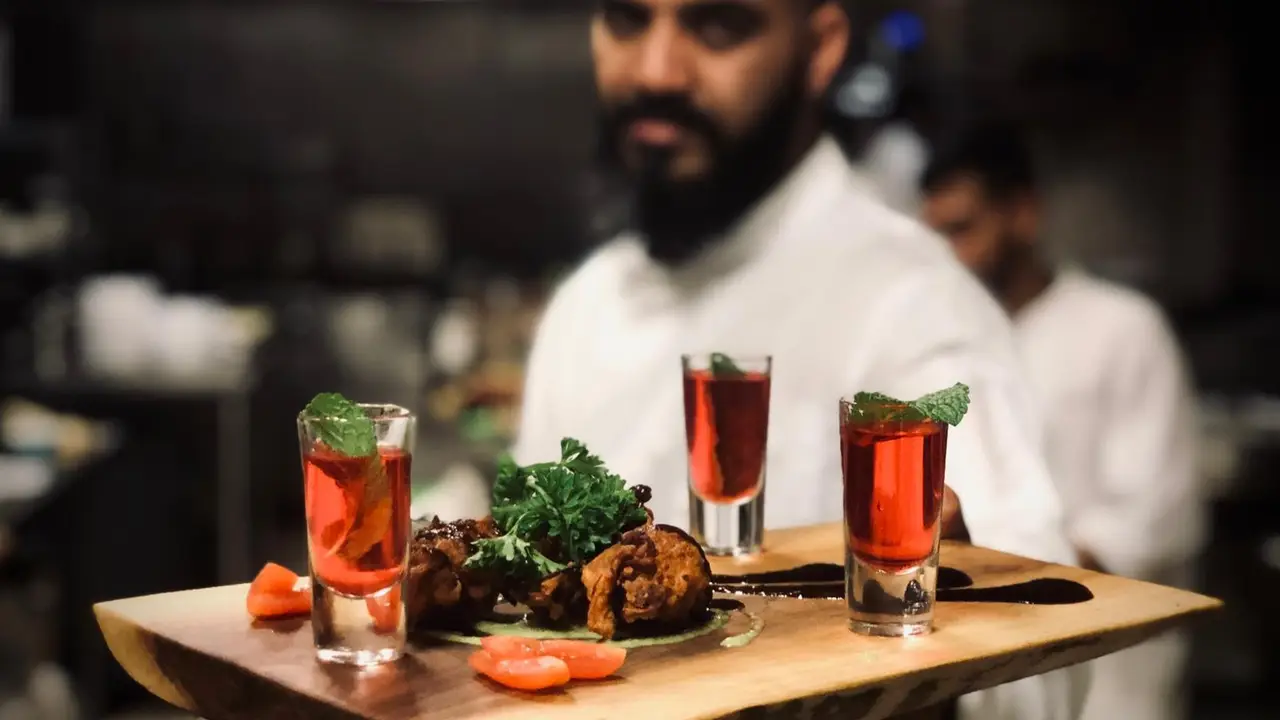 Rikki Tikki, Toronto, ON