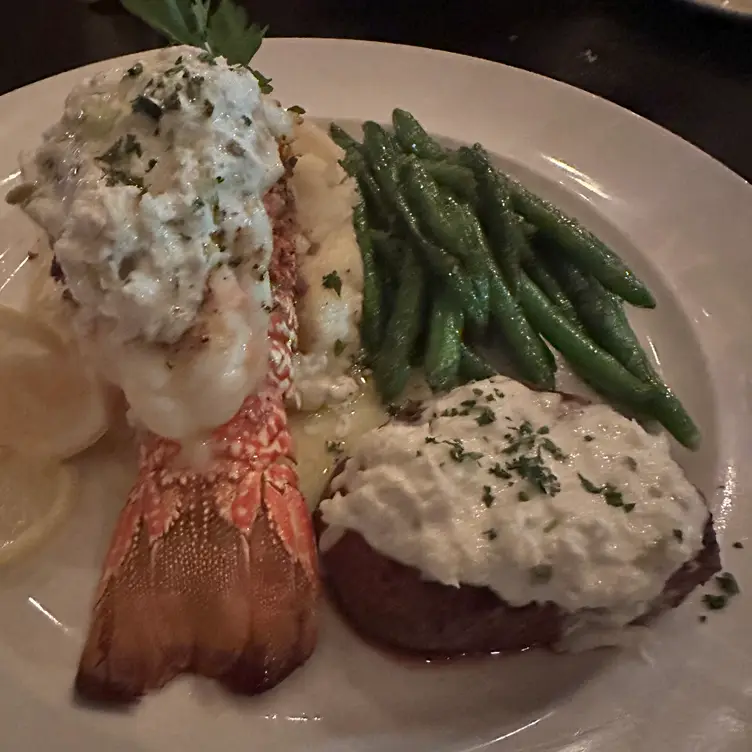 Zarletti - Mequon, Mequon, WI