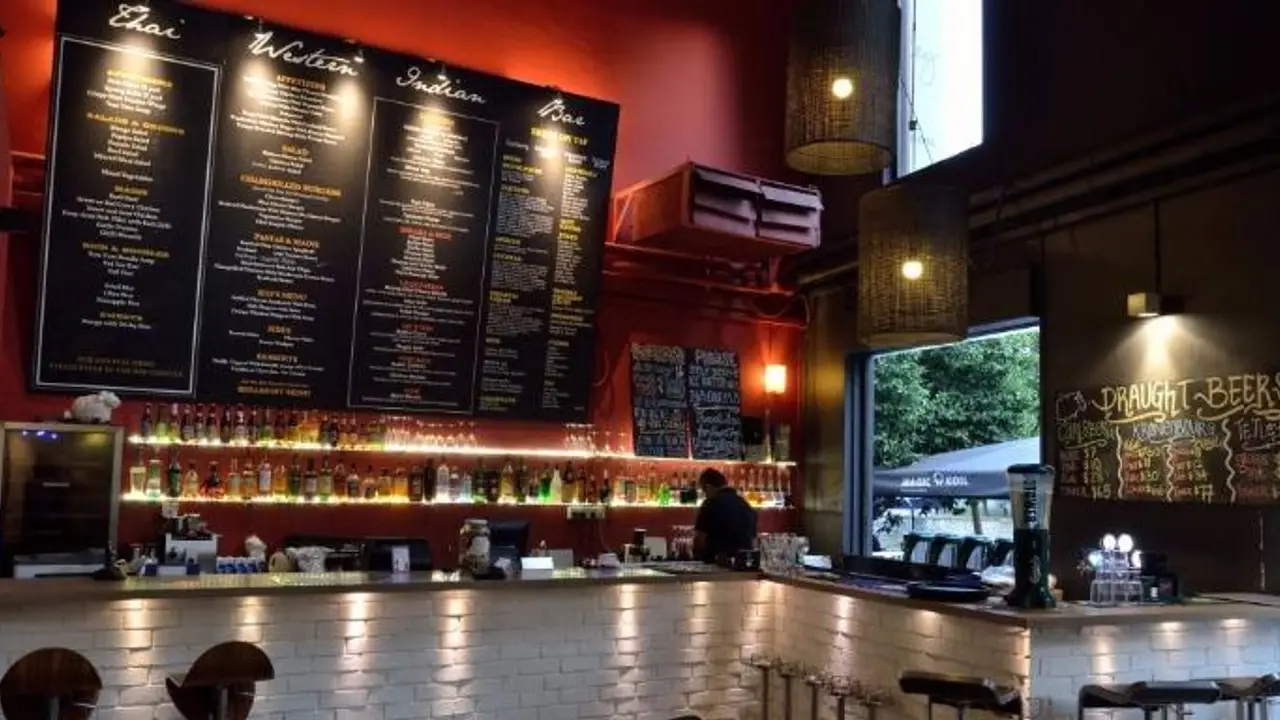 Bar Bar Black Sheep - Robertson Quay, Singapore, 