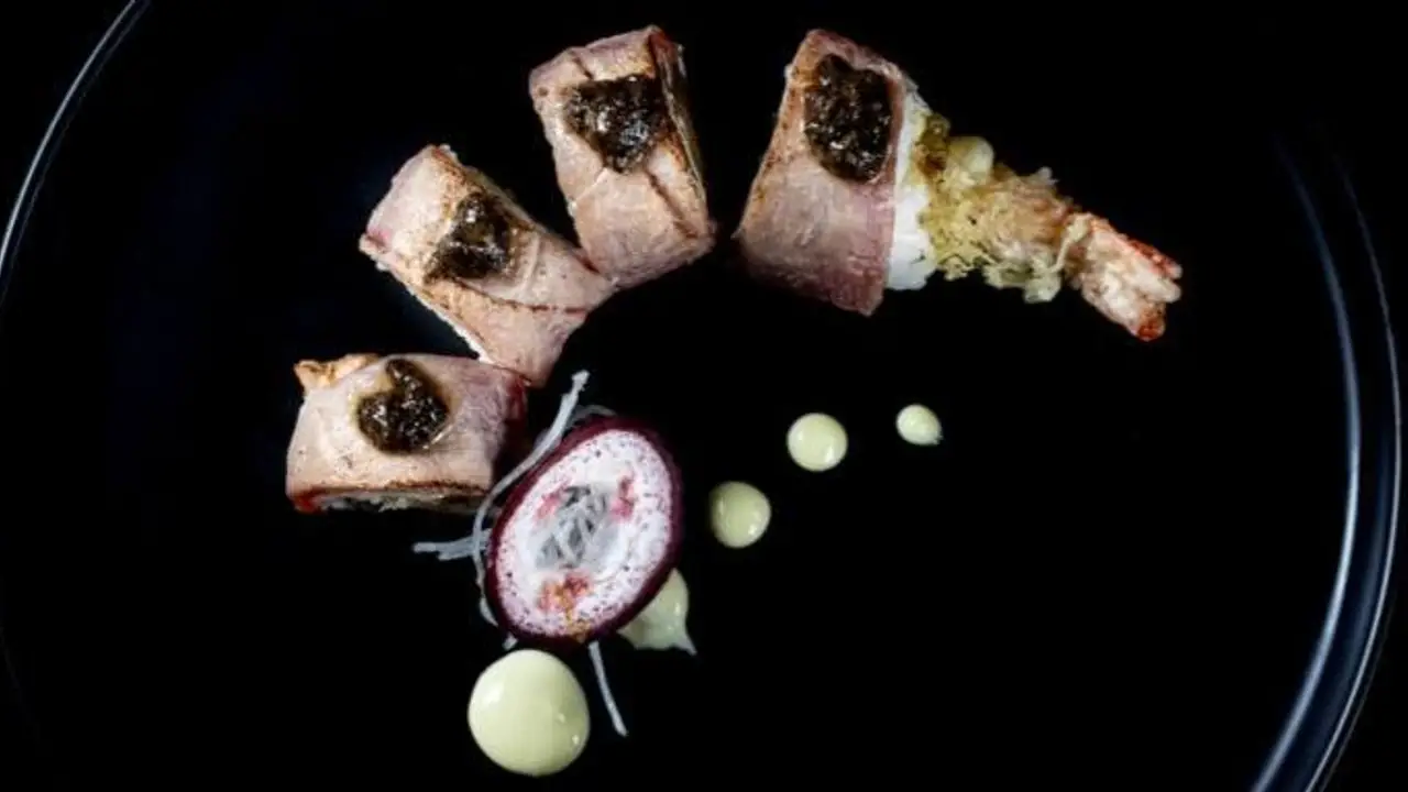 Komi Sushi Restaurant, Rome, LA