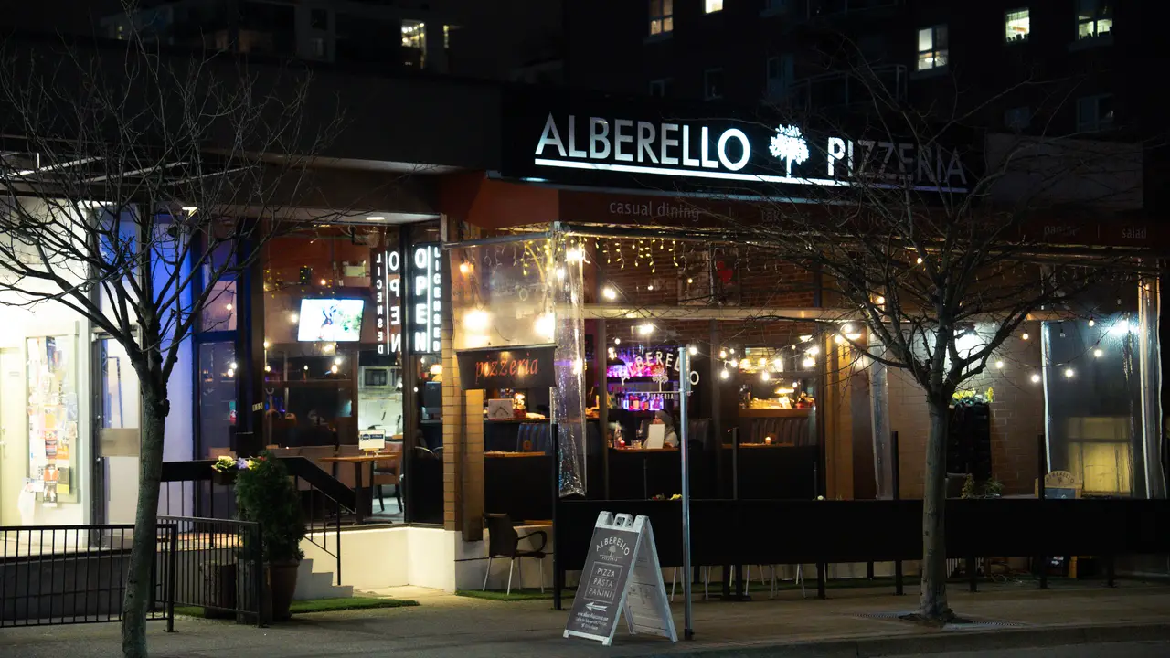 Alberrello Pizzeria, North Vancouver, BC