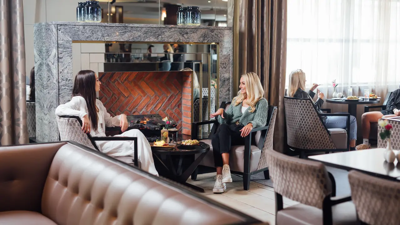 The River Bar Bistro at the Crowne Plaza, Belfast, Antrim Co.