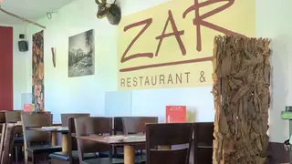 Una foto del restaurante ZAR Restaurant & Bar
