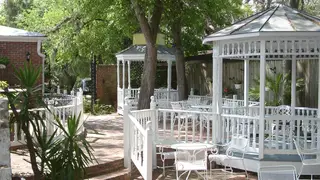 Una foto del restaurante Raintree Restaurant