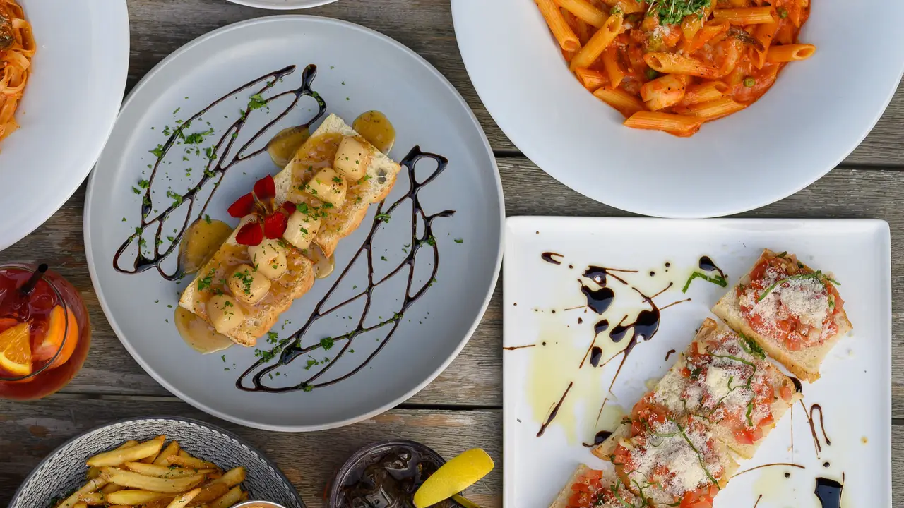 Toscana Italian Grill Mahogany, Calgary, AB