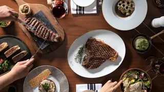 A photo of Stellar Steakhouse & Teppanyaki - Intercontinental Landmark 72 restaurant