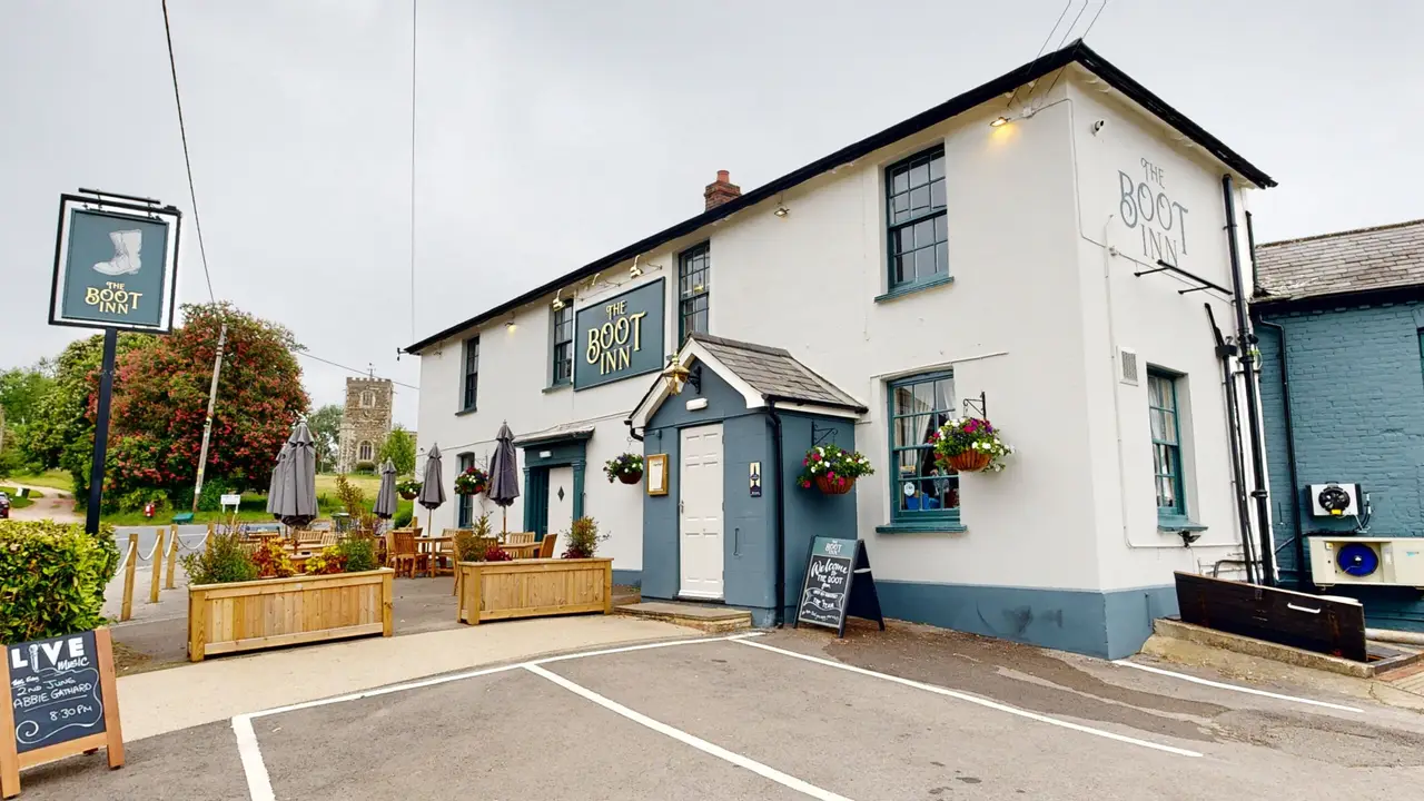 The Boot Inn, Leighton Buzzard, ENG