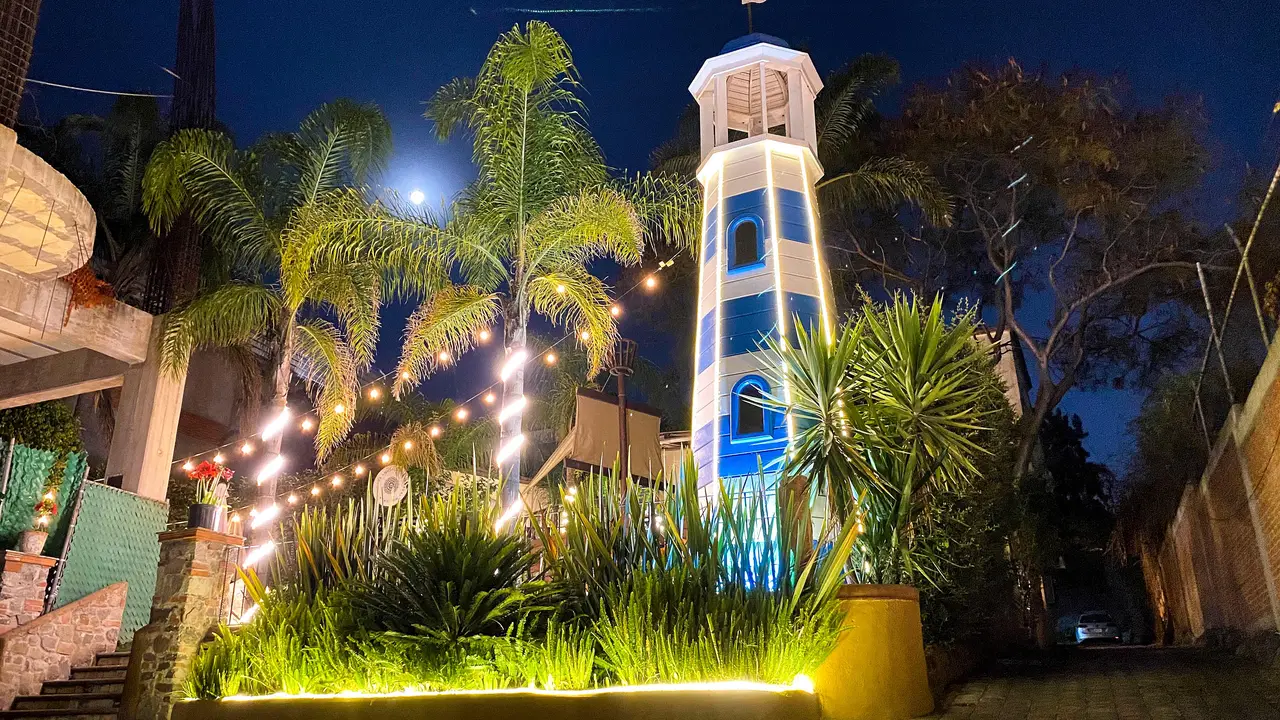 Nuestra hermosa terraza te espera. Contáctanos. - Restaurante Don Salmón Zavaleta, Heroica Puebla de Zaragoza, PUE