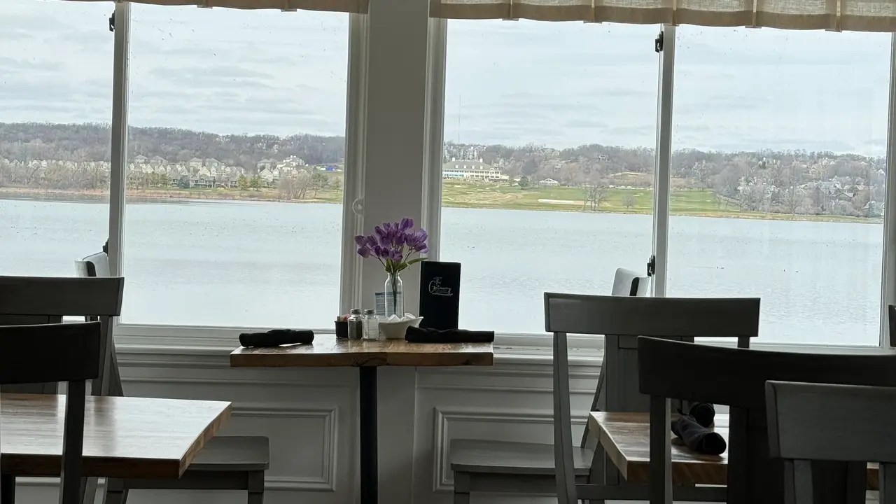 The Getaway on Lake Como, Lake Geneva, WI